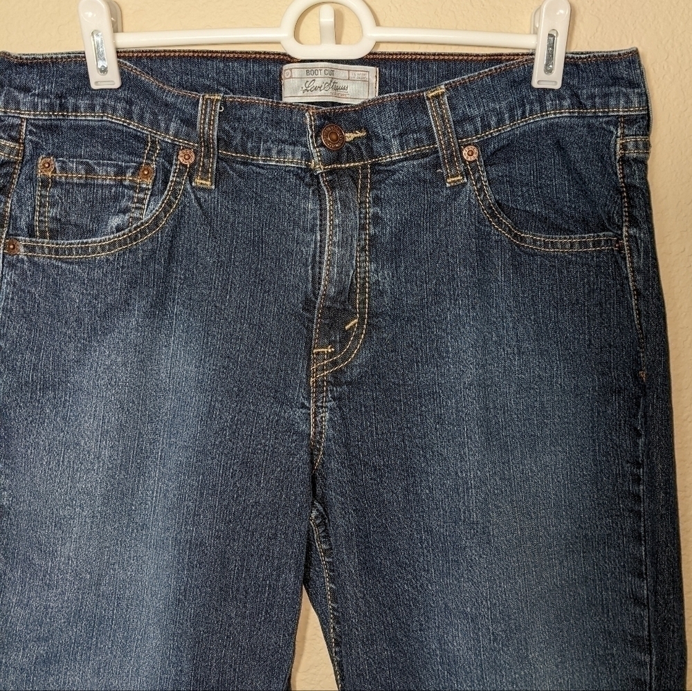 Levi Strauss Bootcut Classic Cotton Jeans - Picture 4 of 4